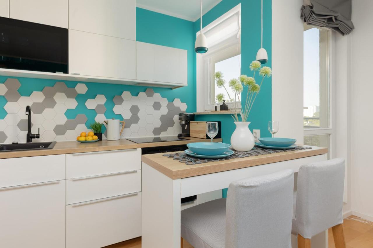 Metro Wilanowska Apartment With Parking By Noclegi Renters Варшава Экстерьер фото