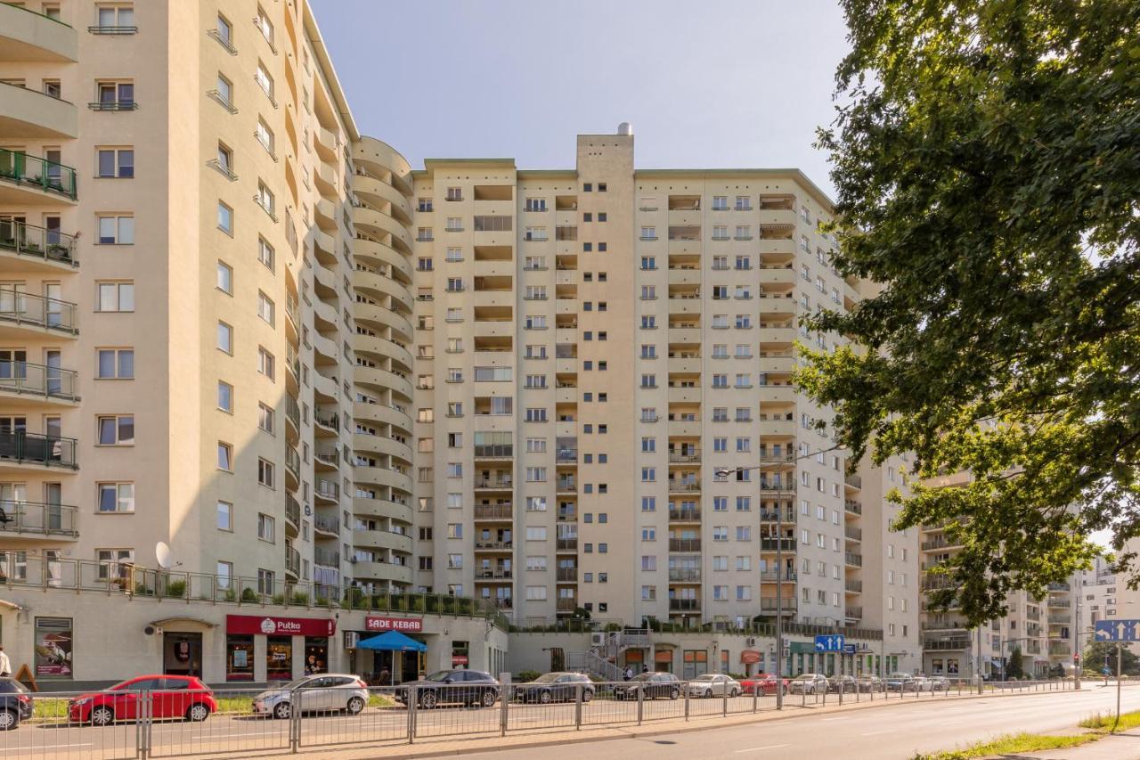 Metro Wilanowska Apartment With Parking By Noclegi Renters Варшава Экстерьер фото